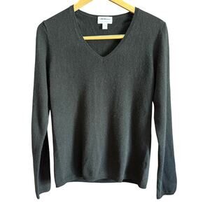 CHARTER CLUB | Black 100% Cashmere V Neck Long Sleeve Sweater | Medium